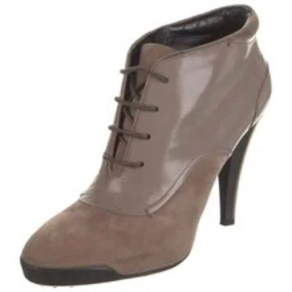 TOD’S Suede Patent Ankle Boot Heels Size 36.5 - Picture 1 of 9